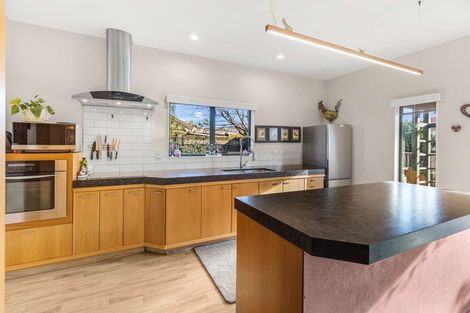 Photo of property in 1 Strachan Way, Highbury, Palmerston North, 4412