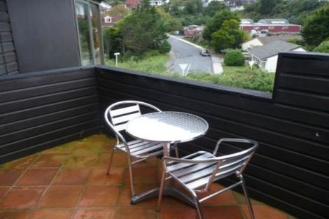 Photo of property in 6a Woodford Way, Crofton Downs, Wellington, 6035