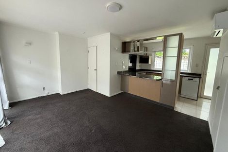Photo of property in 1/10 Blomfield Spa, Takapuna, Auckland, 0622