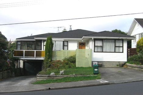 Photo of property in 56 Mark Avenue, Paparangi, Wellington, 6037