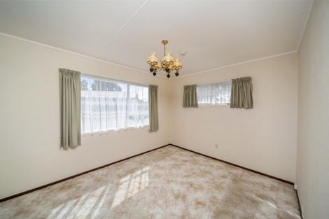 Photo of property in 198 Waihi Road, Hawera, 4610