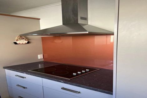 Photo of property in 18 James Street, Mangere East, Auckland, 2024