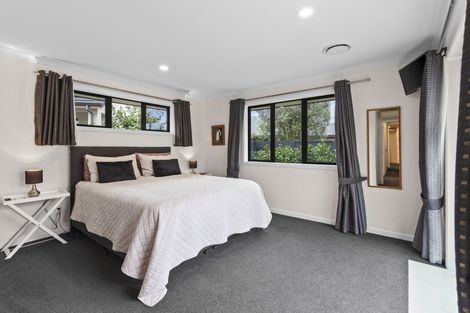 Photo of property in 15 Honiss Place, Cambridge, 3434