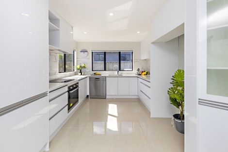 Photo of property in 40 Glamorgan Drive, Torbay, Auckland, 0630