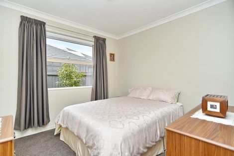 Photo of property in 12 Hamlett Drive, Woodend, 7610