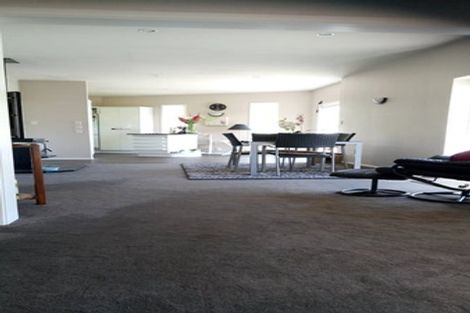 Photo of property in 133 Blighs Road, Strowan, Christchurch, 8052