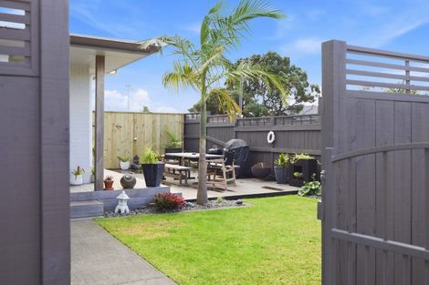 Photo of property in 10b Links Avenue, Mount Maunganui, 3116