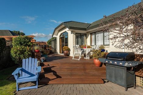 Photo of property in 2 Taranui Way, Paraparaumu Beach, Paraparaumu, 5032
