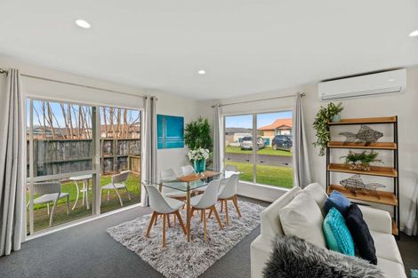 Photo of property in 11/15 O'sullivan Place, Waiuku, 2123