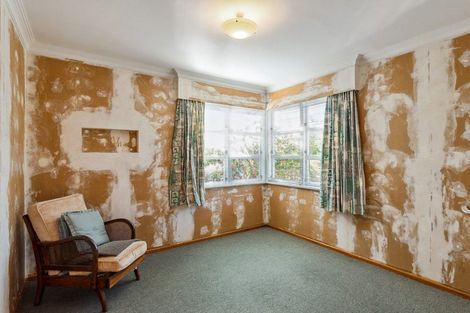 Photo of property in 30 Ngaio Road, Waikanae, 5036