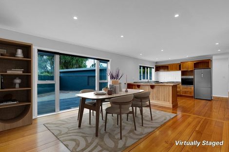 Photo of property in 82 Wairau Road, Oakura, 4314