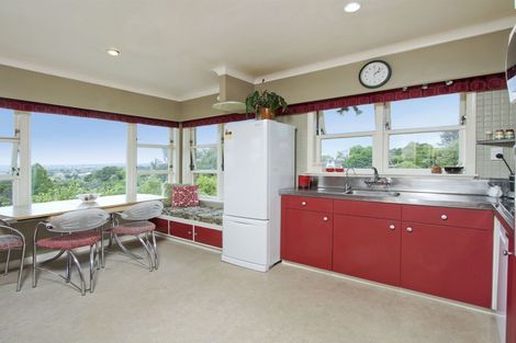 Photo of property in 238 Old Titirangi Road, Titirangi, Auckland, 0604