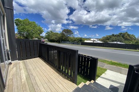 Photo of property in 6/36 Edmonton Road, Henderson, Auckland, 0612
