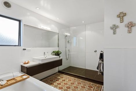 Photo of property in 2/19a Sanders Avenue, Takapuna, Auckland, 0622