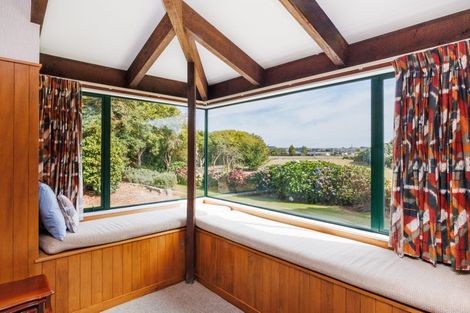 Photo of property in 44 Arnott Street, Maewa, Feilding, 4702