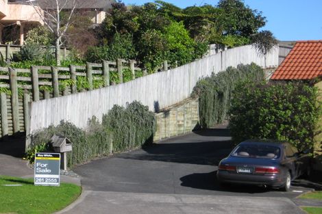 Photo of property in 30 Silkwood Grove, Totara Heights, Auckland, 2105