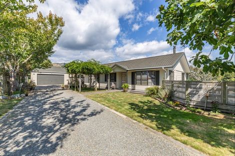 Photo of property in 242 Kuku East Road, Kuku, Levin, 5570