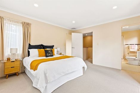 Photo of property in 77c Colwill Road, Massey, Auckland, 0614
