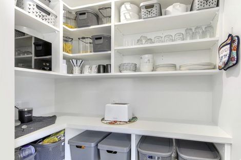 Photo of property in 32 Kestrel Street, Rolleston, 7615