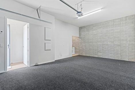 Photo of property in 115 Tiketike Way, Brooklyn, Wellington, 6021