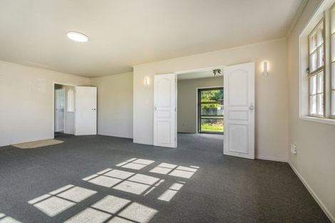 Photo of property in 50 Latham Avenue, Pakuranga, Auckland, 2010