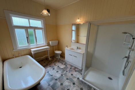 Photo of property in 23 Langston Avenue, Palmerston North, 4414