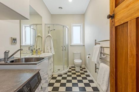 Photo of property in 35 Tirangi Road, Rongotai, Wellington, 6022