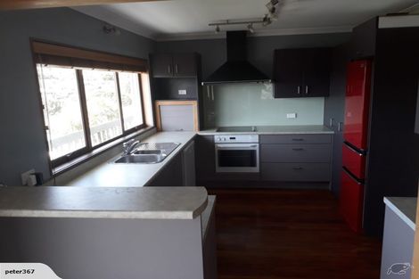 Photo of property in 2/46 Lyons Avenue, Murrays Bay, Auckland, 0630