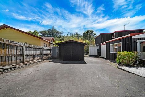 Photo of property in 883 Swanson Road, Swanson, Auckland, 0612