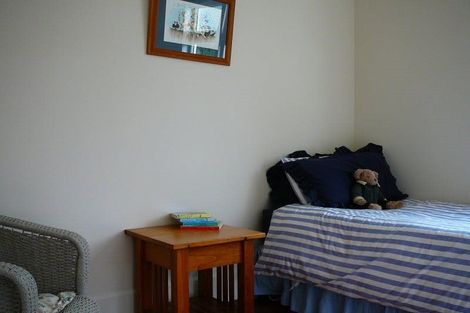 Photo of property in 19 Highland Crescent, Wadestown, Wellington, 6012