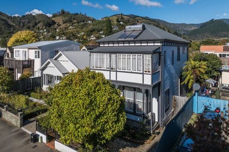 Photo of property in 344 Hardy Street, Nelson, 7010