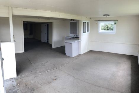 Photo of property in 86 Harrington Road, Henderson, Auckland, 0610