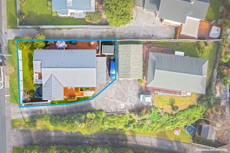 Photo of property in 1/96 Verbena Road, Birkdale, Auckland, 0626