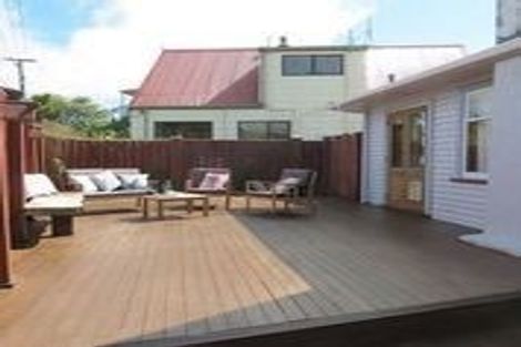 Photo of property in 39 Dominion Park Street, Johnsonville, Wellington, 6037