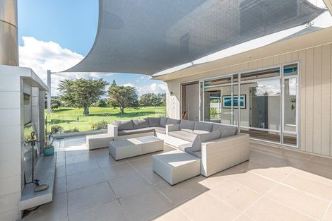 Photo of property in 34 Longbeach Drive, Castlecliff, Whanganui, 4501