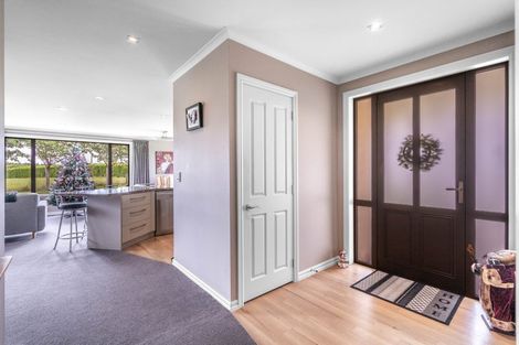 Photo of property in 12 Wilcox Road, Seaward Bush, Invercargill, 9871