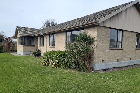 Photo of property in 28 Leicester Crescent, Hoon Hay, Christchurch, 8025