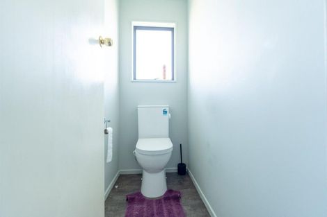 Photo of property in 56 Geraldine Crescent, Cloverlea, Palmerston North, 4412