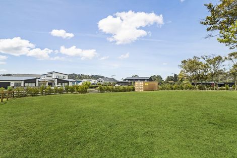 Photo of property in 2 Kelly Road, Riverhead, 0820