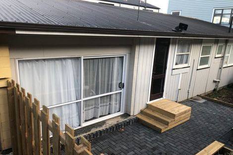 Photo of property in 2/31 Abercrombie Street, Howick, Auckland, 2014