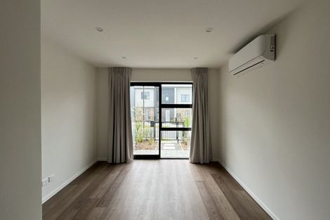 Photo of property in 15 Jabuka Street, Glen Eden, Auckland, 0602