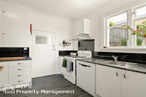 Photo of property in 10 Napier Street, Belleknowes, Dunedin, 9011