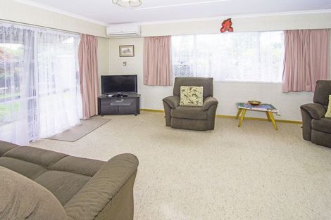 Photo of property in 9 Cambridge Terrace, Masterton, 5810