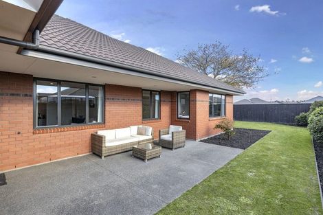 Photo of property in 5 Wisteria Lane, Rangiora, 7400
