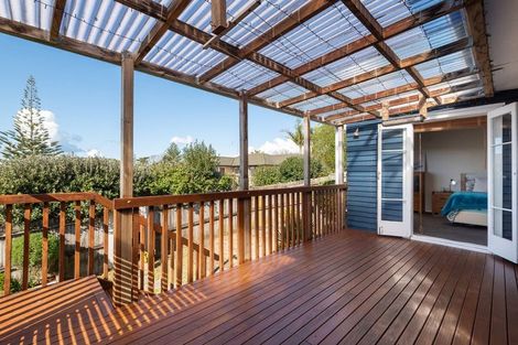 Photo of property in 1/149 Birkdale Road, Birkdale, Auckland, 0626