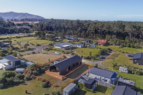 Photo of property in 4 Tarapuka Way, Mahia, Nuhaka, 4198