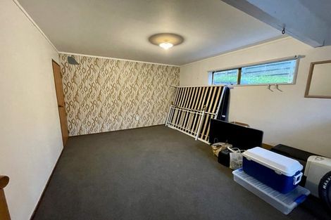 Photo of property in 60f2 Truscott Avenue, Johnsonville, Wellington, 6037