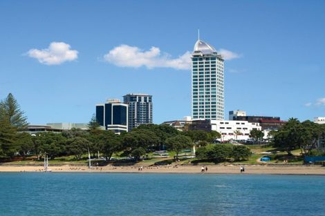 Photo of property in Sentinel Apartments, 2501/3 Northcroft Street, Takapuna, Auckland, 0622