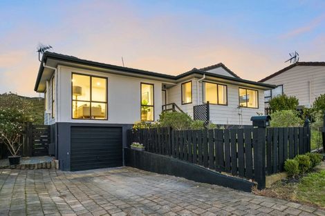 Photo of property in 31 Nassau Avenue, Grenada North, Wellington, 5028