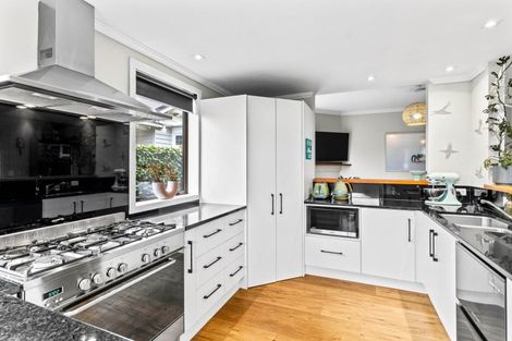 Photo of property in 76 Albert Street, Saint Clair, Dunedin, 9012